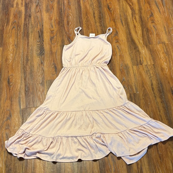 Dress - Picture 6 of 6